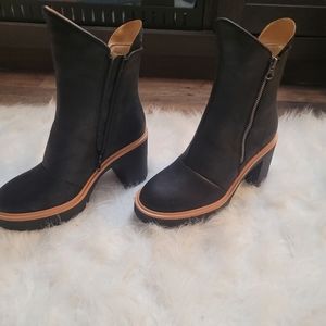 Brand new without box oasis society booties without box. Size 7.